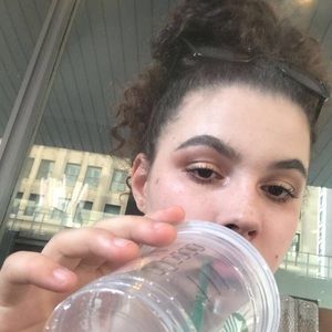 Meet your Posher, Addie